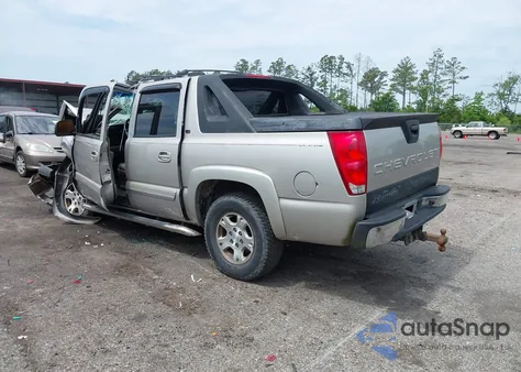 2005 Chevrolet Avalanche 1500 Z66 z USA, uszkodzony, nr VIN 3GNEC12Z05G231960